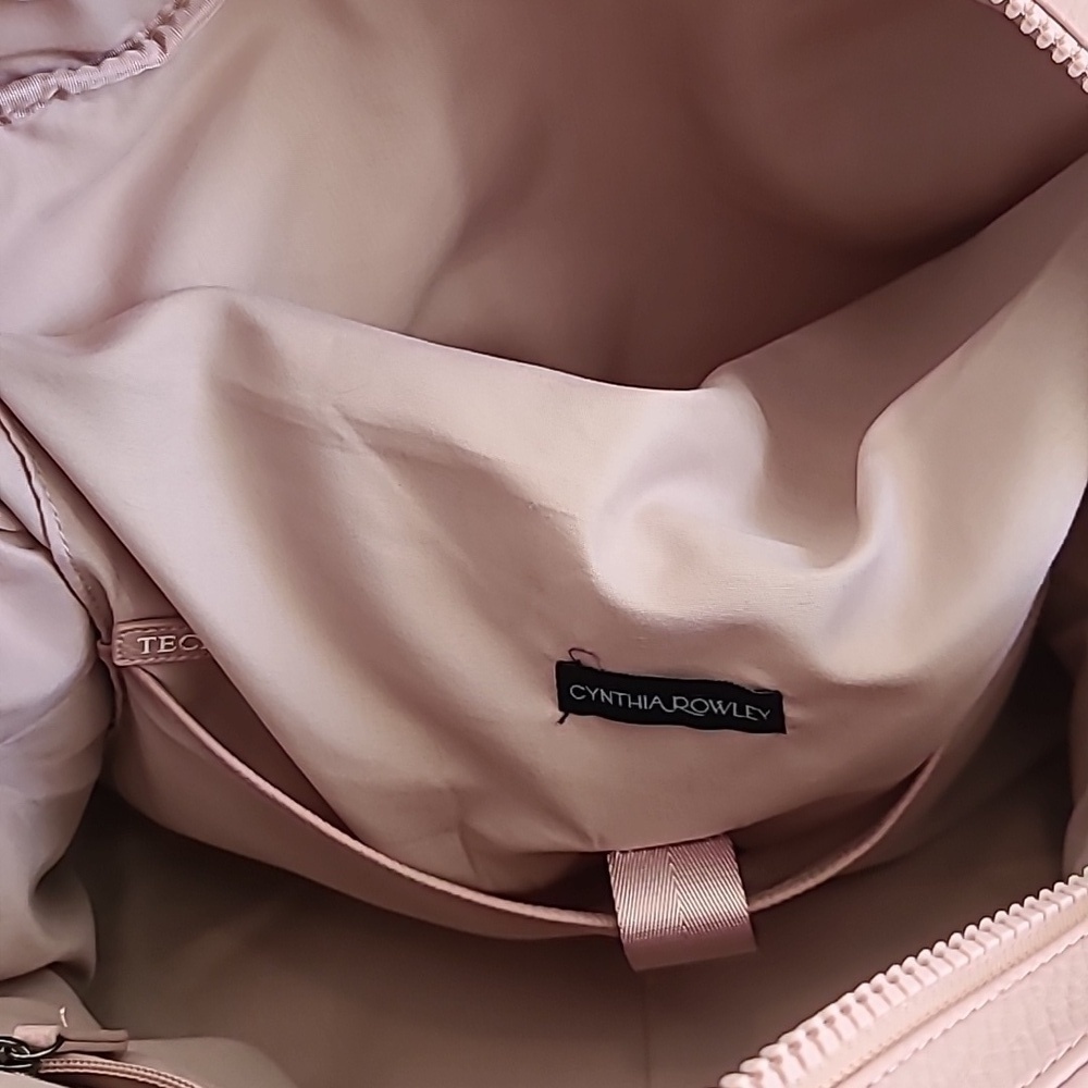 Cynthia Rowley Pink Quilted Women's Bag - Picture 7 of 10